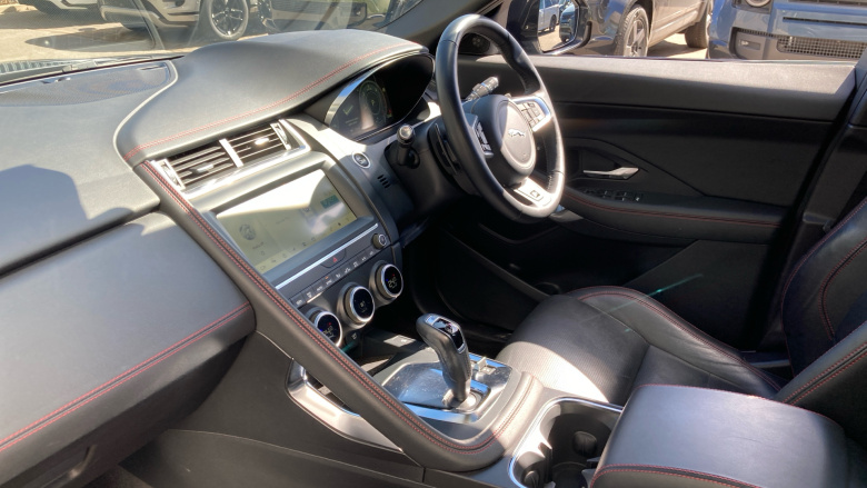 Jaguar E-Pace 2.0d Chequered Flag Edition 5dr Auto Diesel Estate